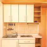 Awesome Apartment In Makarska With Kitchen